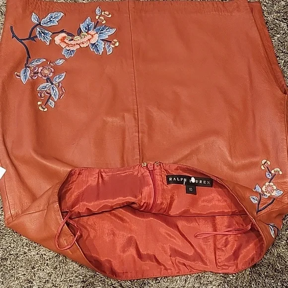 Leather skirt - Picture 9 of 9